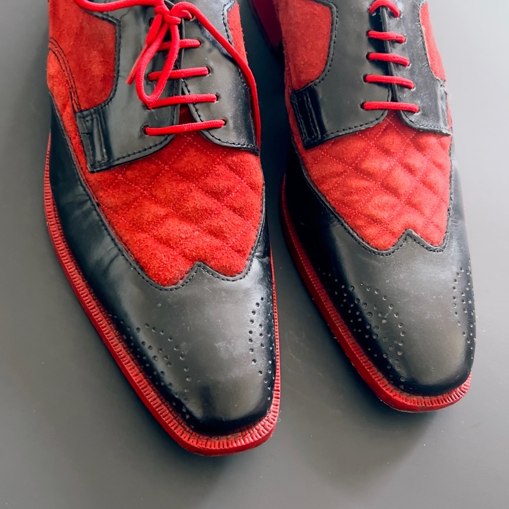 Men's red and black dress shoes size 7.5